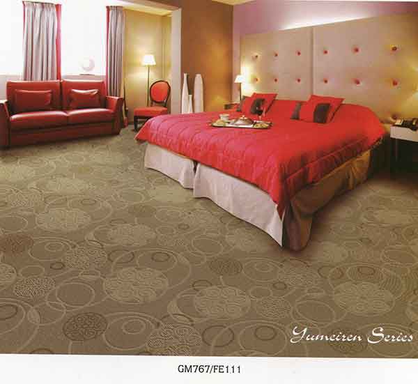 舒適地毯推薦：柔軟觸感，高品質材料，提供舒適踩踏體驗，為家居增添溫暖氛圍。