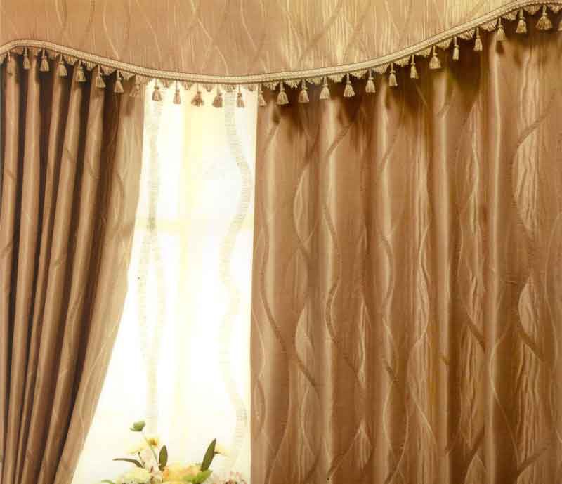 窗簾流蘇：優雅裝飾，增添窗簾質感，窗簾店推薦高品質窗飾配件，營造溫馨家居氛圍，滿足裝飾需求。